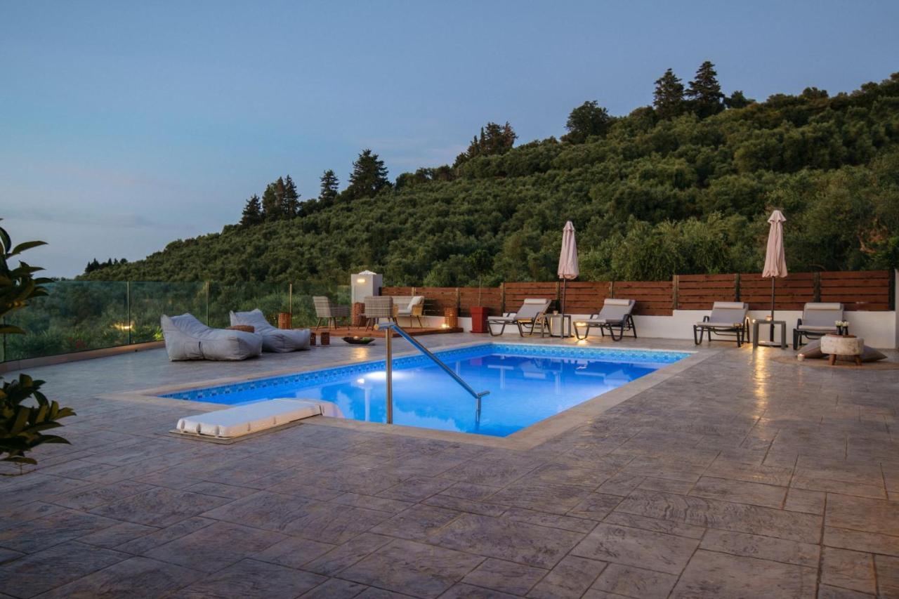 Villa Venia - Cozy Escape With Scenic Sew View, By Zantewize Tragaki Buitenkant foto