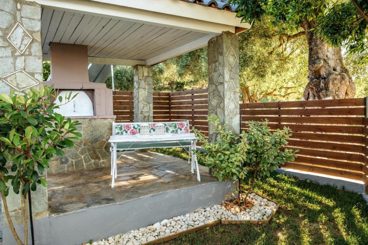 Villa Venia - Cozy Escape With Scenic Sew View, By Zantewize Tragaki Buitenkant foto