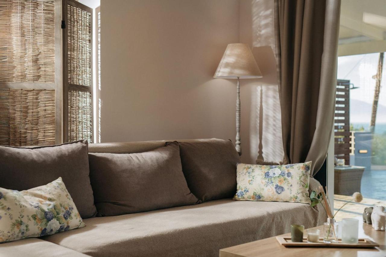 Villa Venia - Cozy Escape With Scenic Sew View, By Zantewize Tragaki Buitenkant foto