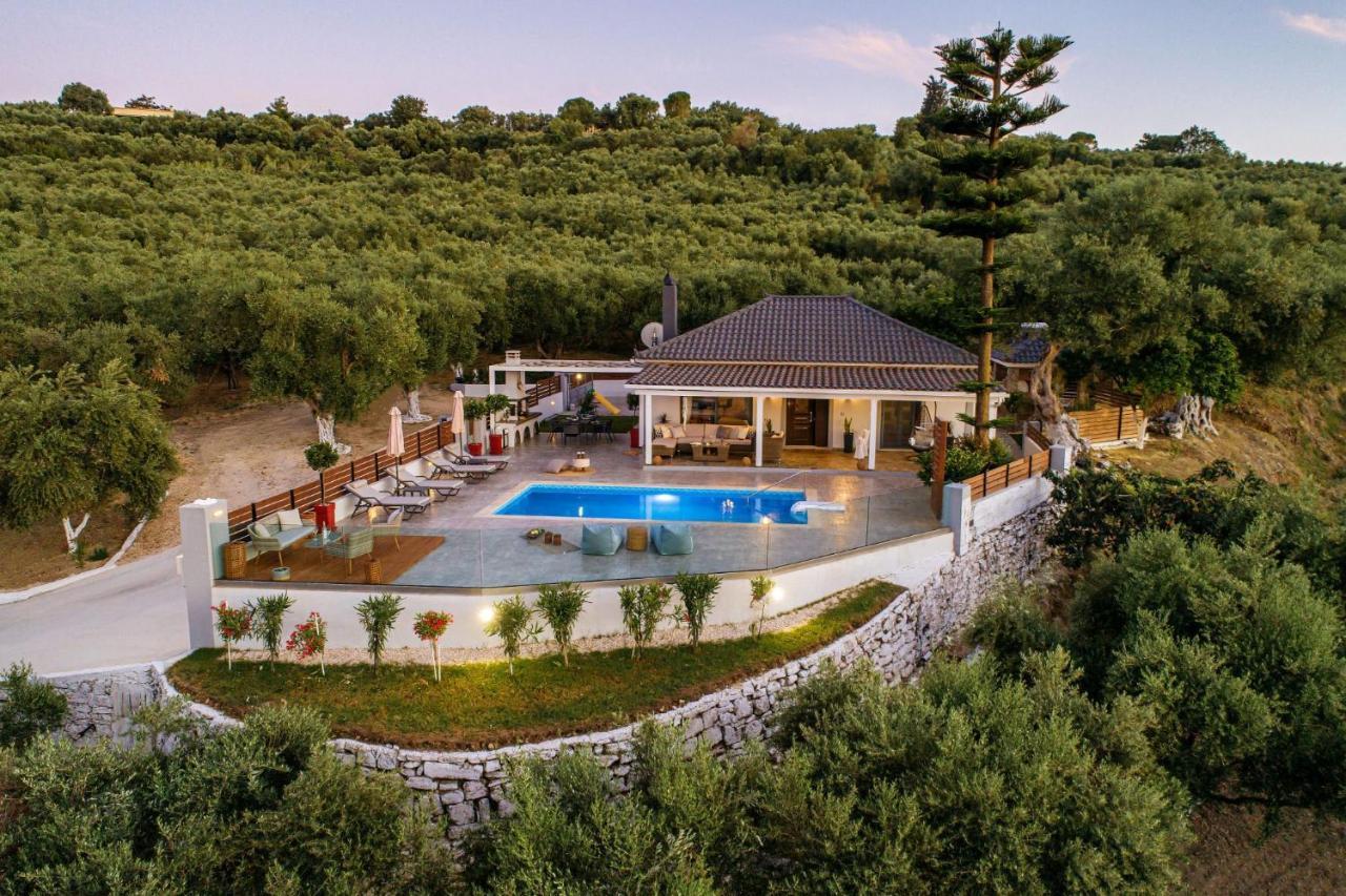 Villa Venia - Cozy Escape With Scenic Sew View, By Zantewize Tragaki Buitenkant foto